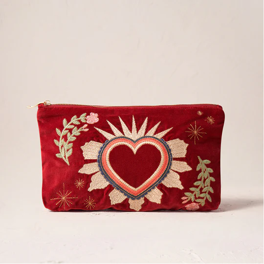 Artisanal Embroidery for Every Journey